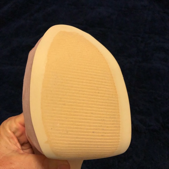 Pink Platforms - Never Worn - Picture 3 of 3